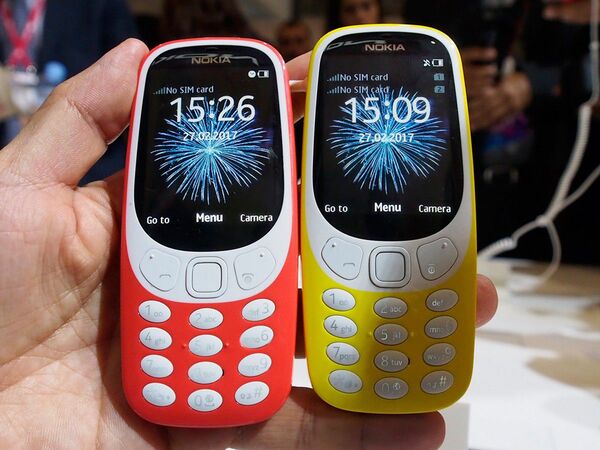 ASCII.jp：伝説のケータイ「Nokia 3310」人気沸騰！ MWC 2017のノキア