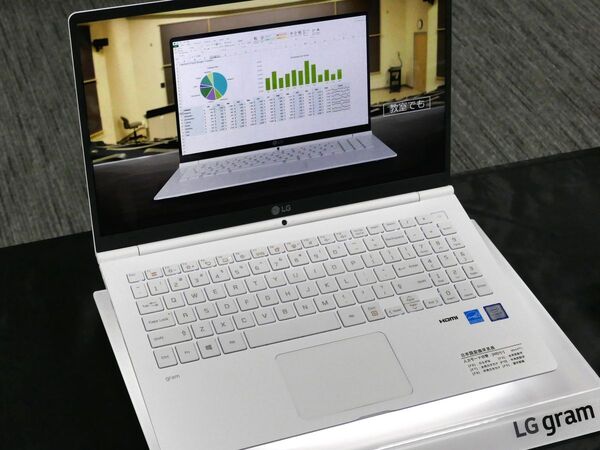 PC/タブレット【15.6インチ 980gノートPC】LG Gram 15Z960-G