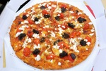 「PIZZA-LA」で話題のスーパーフードのせピザ、スタート：今日は何の日