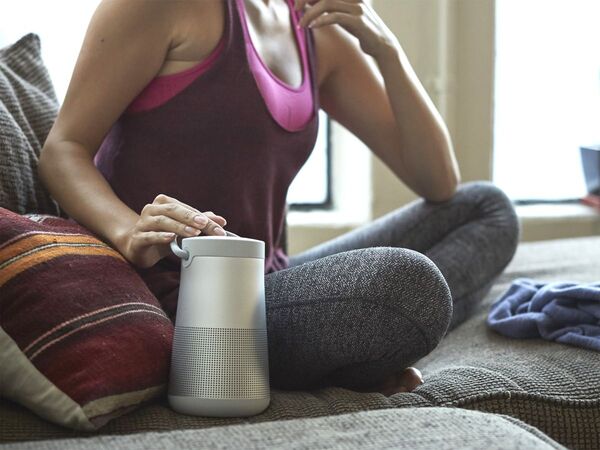 ボーズ　 スピーカーBose SoundLink RevolveⅡ シルバー Amazon.co.jp: Bose SoundLink Revolve+ II Bluetooth speaker