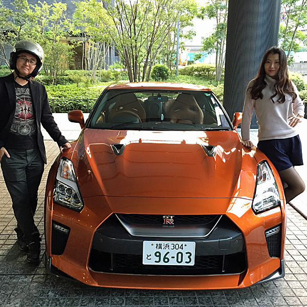 クルマ好きの憧れ！ 国宝級スポーツカー「日産 GT-R」をドライブ