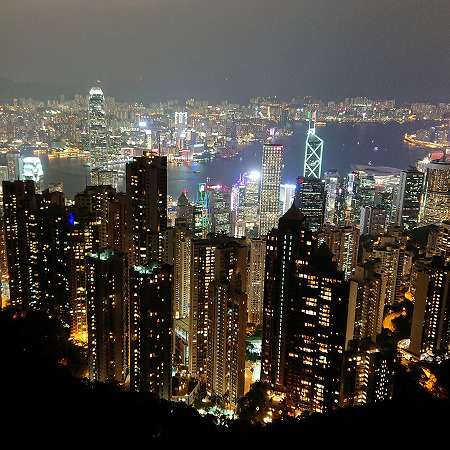 Xperia XZ Premiumで香港の100万ドルの夜景を撮影する！