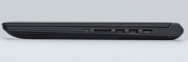 USB Type-CにSDメモリーカードスロット、USB 3.0×2、フルサイズのHDMIなど端子は充実している