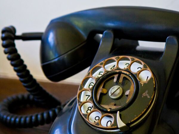 昭和の黒電話×最新技術がカギ 認知を意識したプロダクトデザインとは