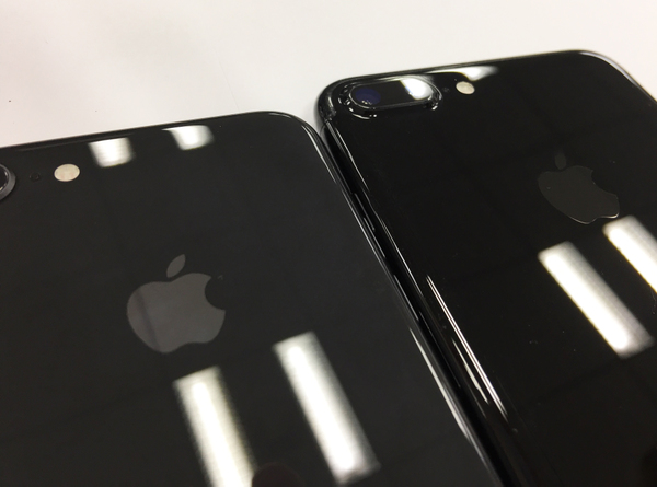 ASCII.jp：「iPhone 8のスペースグレイ、ブラックじゃないか説」を検証する