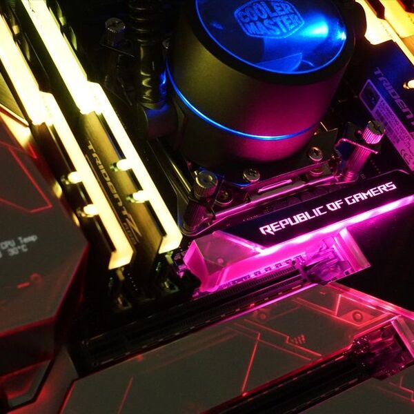 ASCII.jp：ド派手に光るX299最強マザーボード「ROG RAMPAGE VI