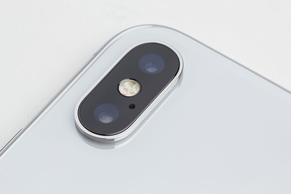 Ascii Jp デュアルカメラのiphone Xとhuawei P10 Plusを撮り比べ