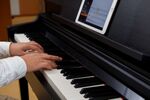 デジタルの力でピアニストに、40代で目覚めるクラビノーバ