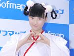 遊んでくださいニャン！不思議系美少女・夢野まながネコ語で萌える