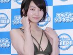 色白ボディーでネコ目もかわいい！OLから転身した新人・円さゆり