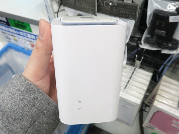 ASCII.jp：ファーウェイの据置型SIMフリールーターが3980円で大量販売