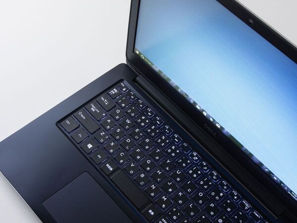 ASCII.jp：10万円以下でも高い質感、デル13.3型ノートPCは堅牢で