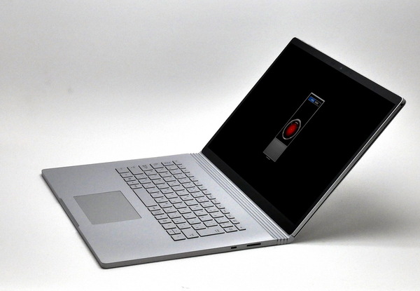 SurfaceBook2 15インチ i7/16GB/1TB/GTX1060