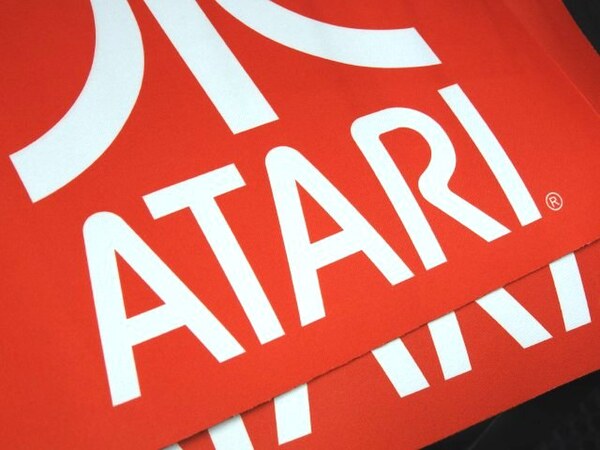 Ascii Jp Atari のロゴが入ったマウスパッドが限定販売