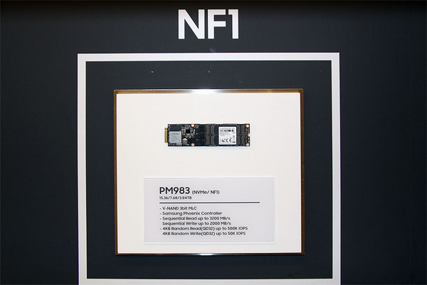 ASCII.jp：Samsungが新規格のNF1対応SSDなどを披露 (2/5)