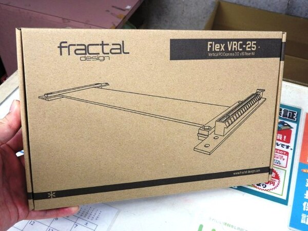 fractal design Flex VRC-25ライザーケーブル