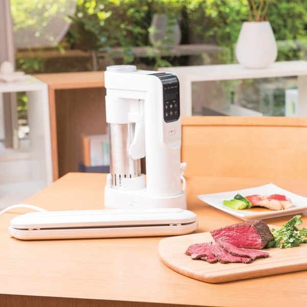 低温調理機 美品 kai house aio 貝印 KaiHouse aio The Sousvide Machine 低温調理器をレビュー
