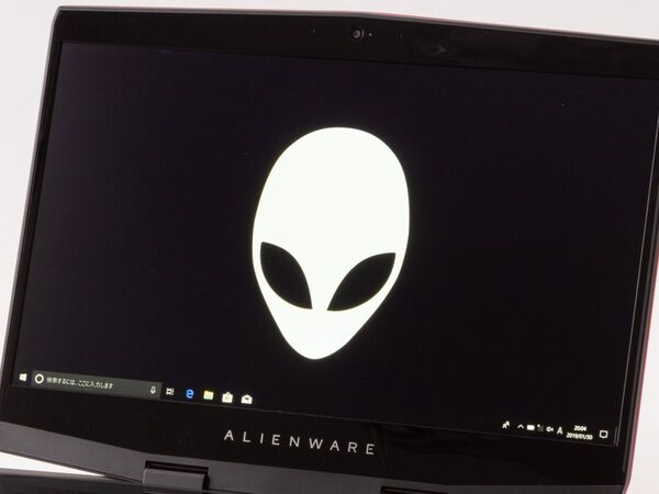 ASCII.jp：理想スペックのゲームマシンに、カスタマイズ豊富な軽量15.6型ノート「ALIENWARE m15」 (1/2)