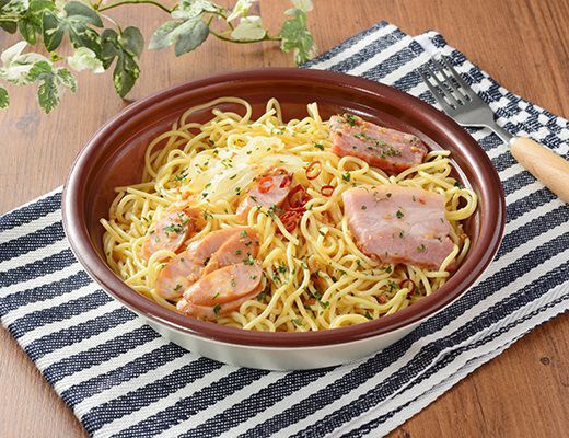 ぺぺロンチーノ様用 冷凍 日清もちっと生パスタ 旨辛ペペロンチーノ」(3月1日発売