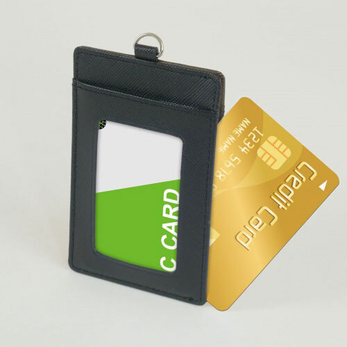 Ascii Jp 2枚のicカードを切り替えて使える牛革カードインパスケース