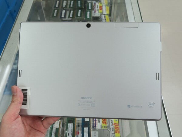 ASCII.jp：キレイめなオンキヨーの中古Windowsタブレットが7980円！