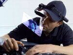 BMWがスマートグラスを開発、作業効率向上狙う