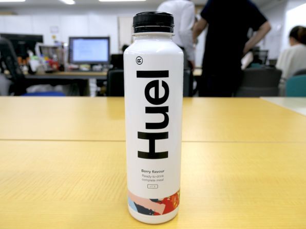 ASCII.jp：完全栄養食「Huel」ボトル 便利すぎる独特の味 (1/2)