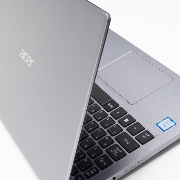 ASCII.jp：7万円台で買えちゃう1.28kgのモバイルPC「Swift 3」の鬼