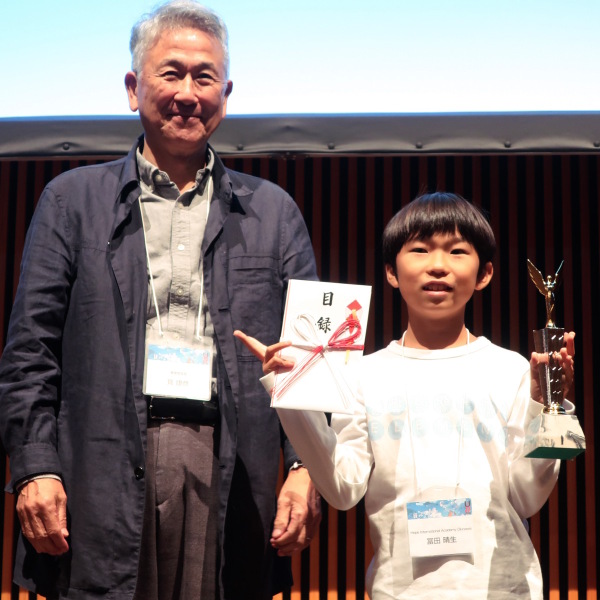 U-22プログラミング・コンテスト 10歳が経済産業大臣賞に輝く