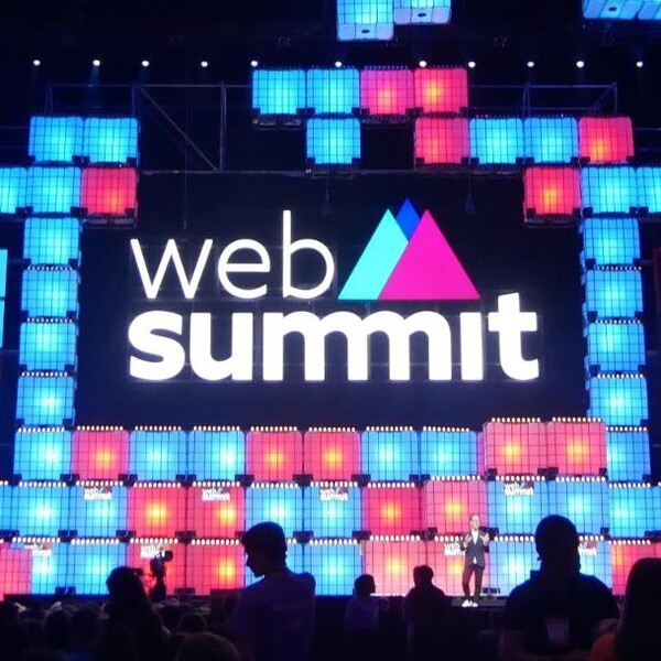 スノーデン氏が参加、ファーウェイも5G時代を語る Web Summit 2019開幕