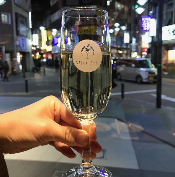 Ascii Jp 渋谷に300円セルフ立ち飲みのオシャレバル