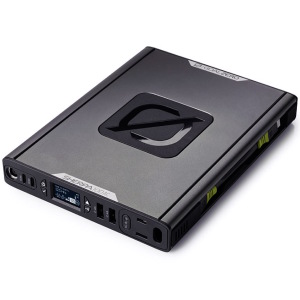 Qiワイヤレス充電とAC電源出力に対応！ 電池容量94.7Whの超薄型ポータブル電源