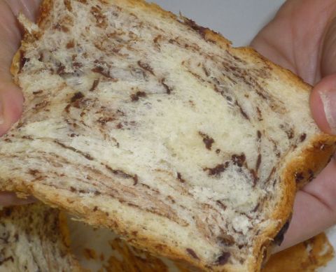 パン缶　チョコレート