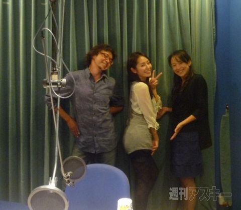 グラビアポーズ　谷桃子ちゃん