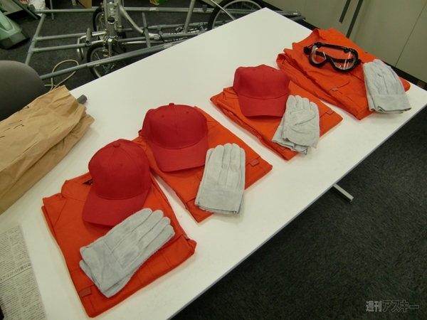 何をつくっているのかな？（6）：ユニフォーム