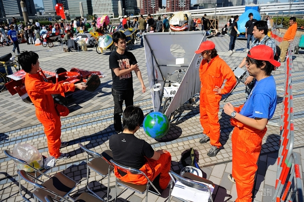 つわものどもがゆめのあと：週アスチーム全員-1名集合！