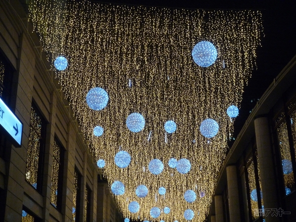 赤坂サカスイルミネーション