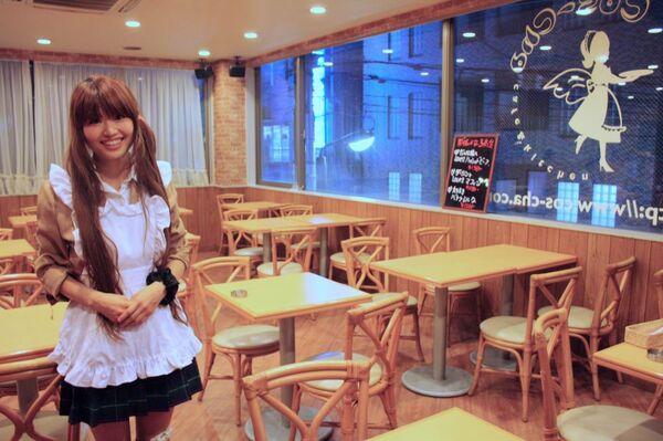 【アキバ食い倒れ部】コスチャ