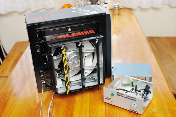 Windows Server 2008 R2 Foundation密着連載 第3回：ファンコンは秋月電子のインバーターキット