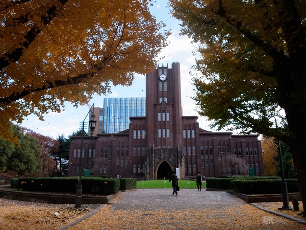 ウェブ学会第1回シンポジウム：東京大学安田講堂