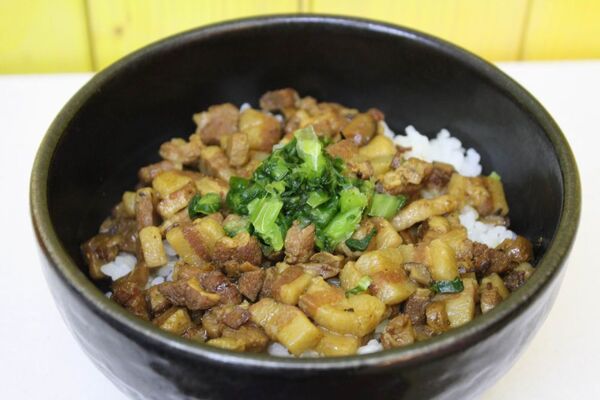 【アキバ食い倒れ部】秋葉鶏排（アキバチーパイ）