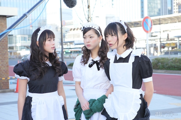 HP×アイドリング!!!『メイド in TOKYO』（フォンチー編）：寒い中元気にがんばってくれた3人。