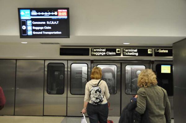 デルタフライト13