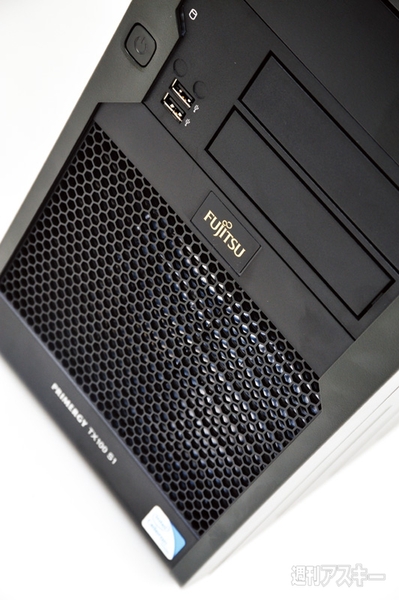Windows Server 2008 R2 Foundation密着連載 『激安鯖イイじゃないッ!!』第9回：『富士通 PRIMERGY TX100 S1』