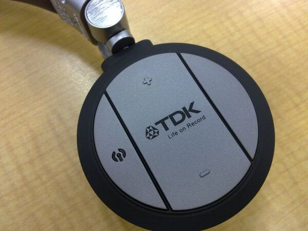 有線クオリティーの無線ヘッドホン『TH-WR700』