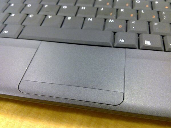 10.1型コンバーチブル『S10 Blade』登場！