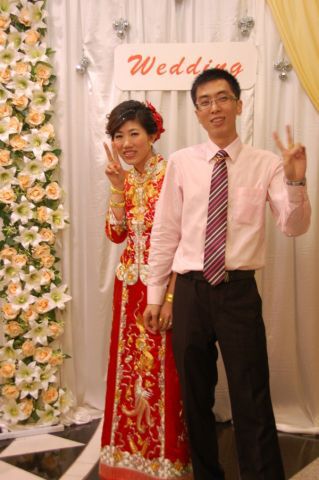 新婚カップル発見