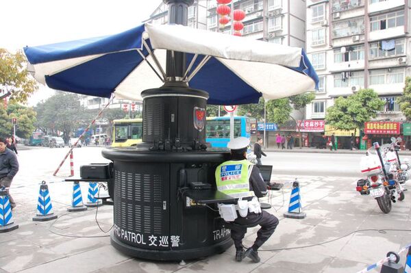 警官さんお仕事中