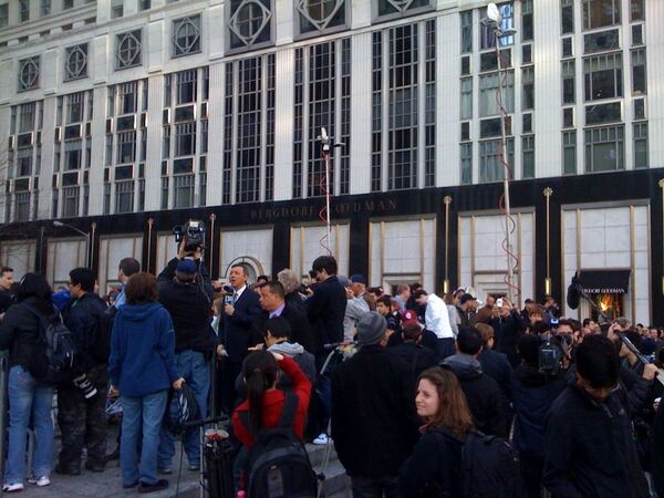 iPad発売の瞬間@NY旗艦店