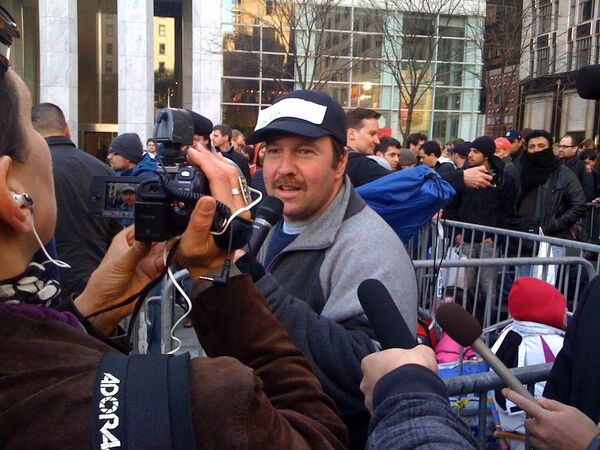 iPad発売の瞬間@NY旗艦店